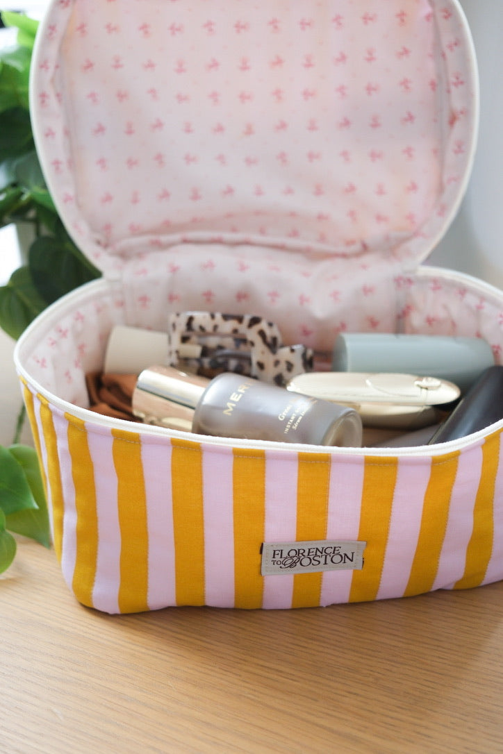 Vanity & Makeup Bags