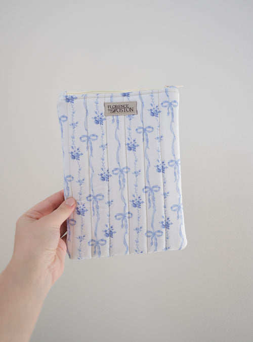 Blue Bows | E-Reader Quilted Sleeve