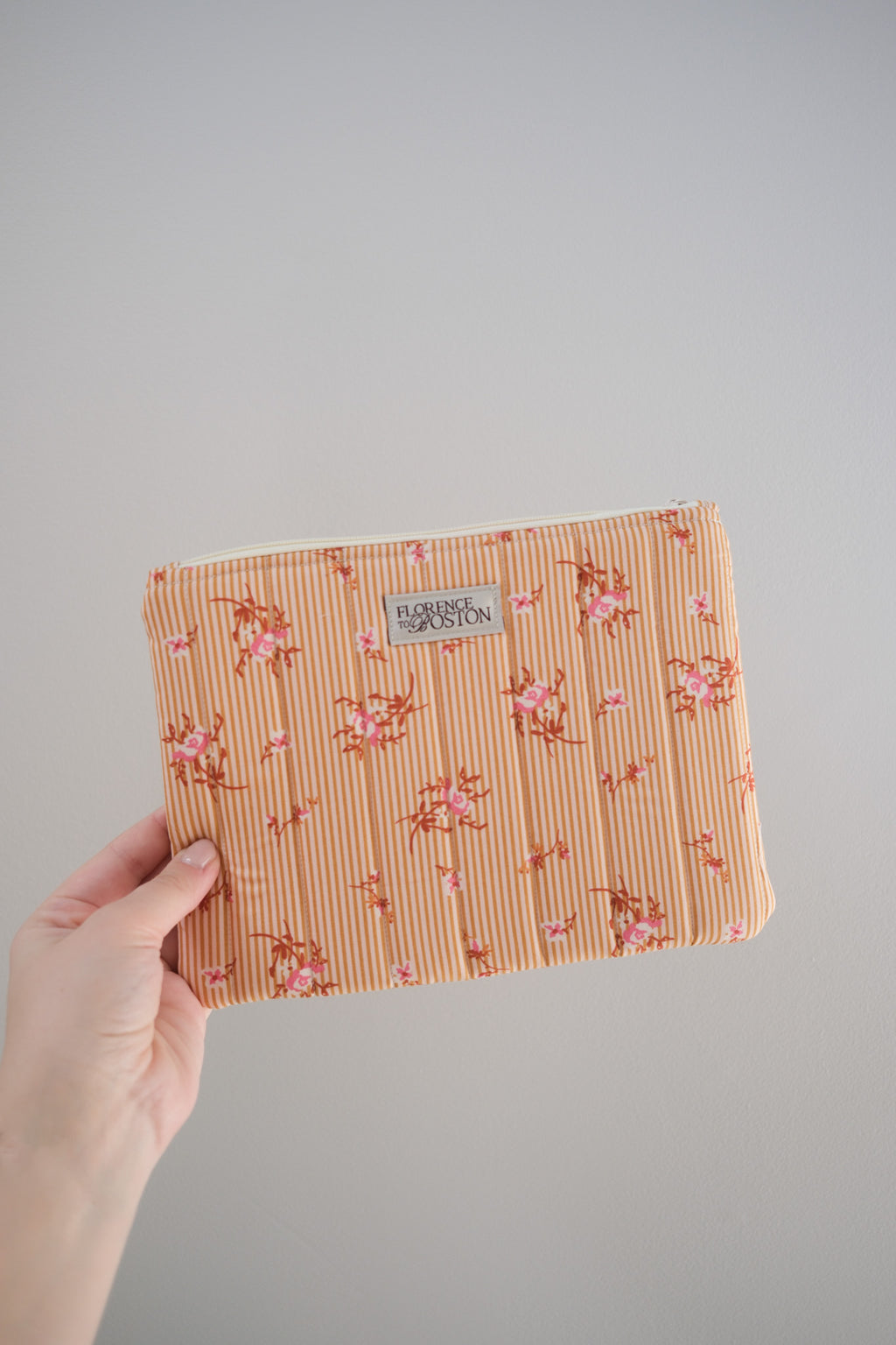 Wistful Garden Hazel | E-Reader Quilted Sleeve