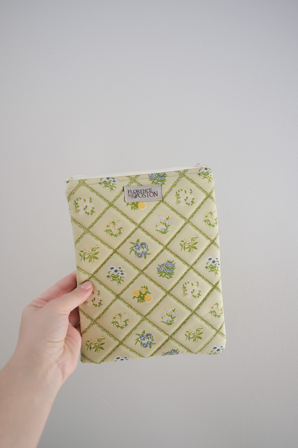 Cottage Garden | E-Reader Quilted Sleeve