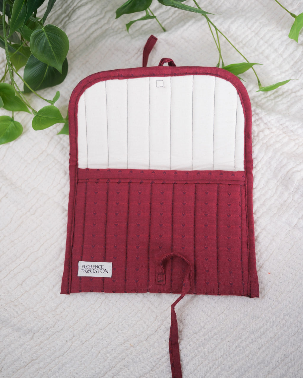 Queen of Hearts Marachino | Lux Tie Pouch