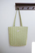 Celadon Daisies | Marlowe Tote