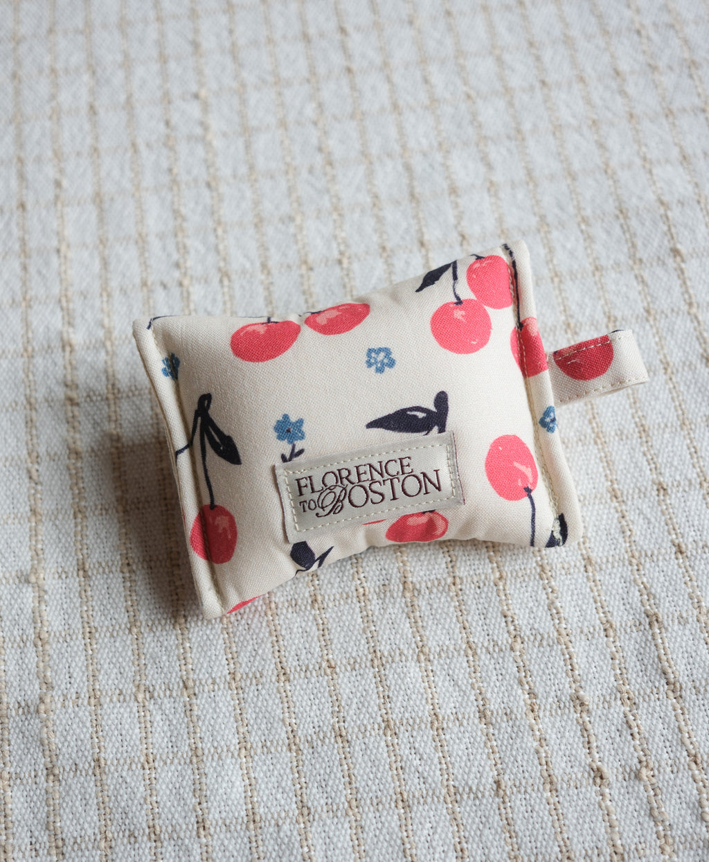 Cherry Cream | Pocket Snap Pouch