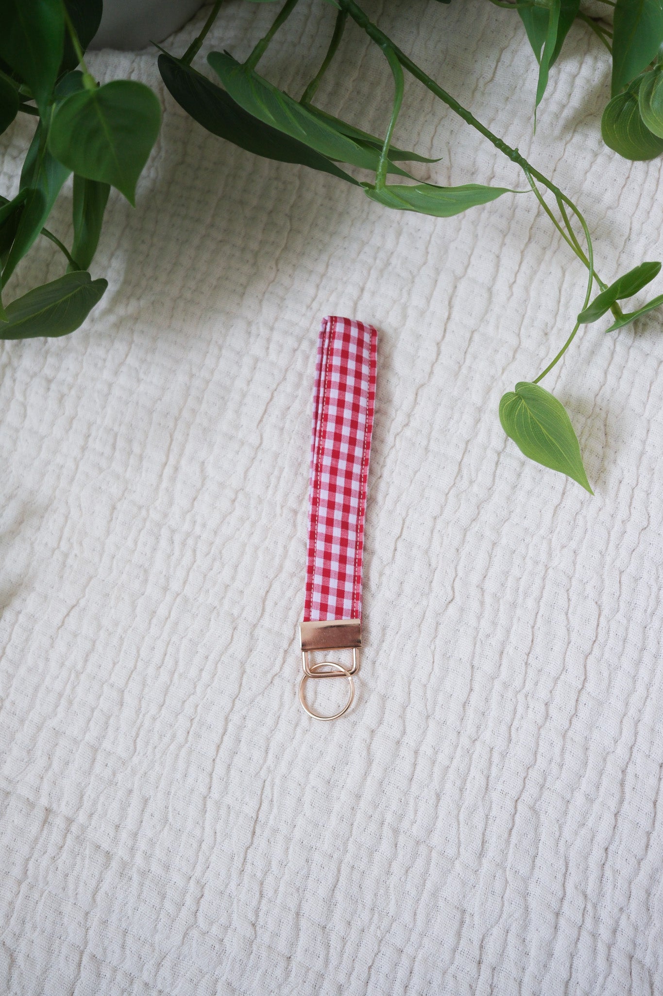 Red Gingham | Wristlet Keychain