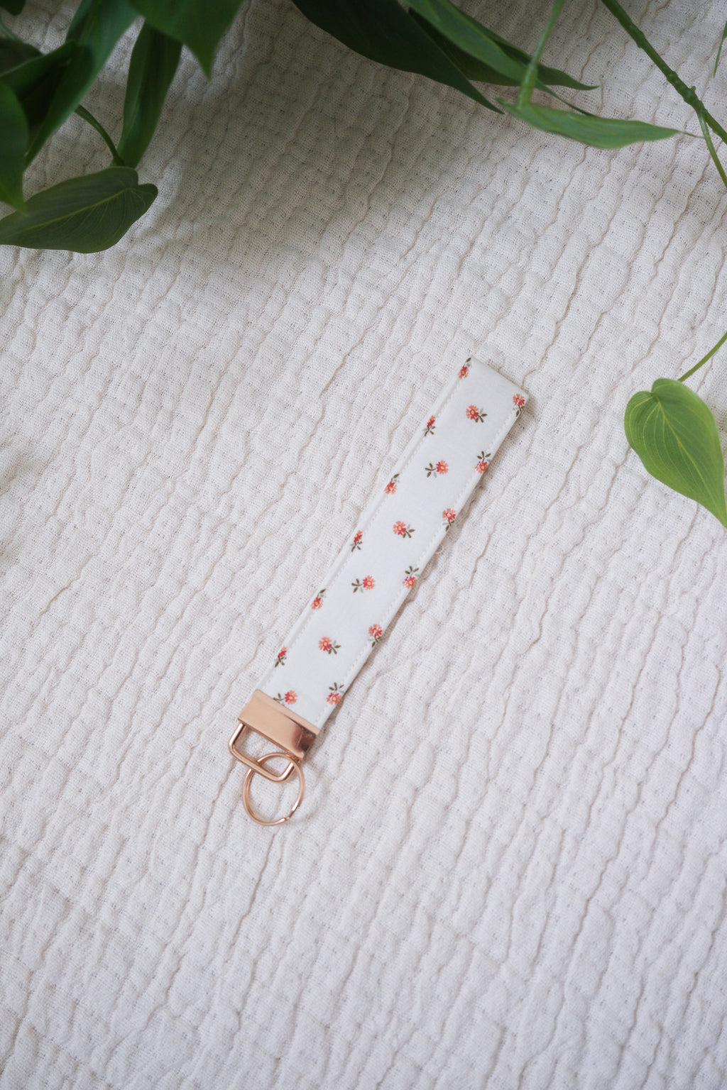 Posy Field | Wristlet Keychain