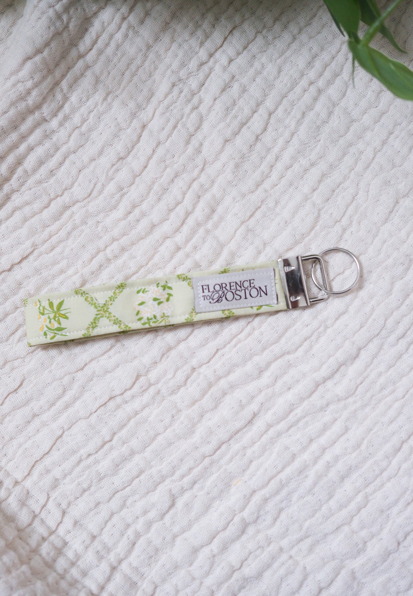 Cottage Garden | Wristlet Keychain