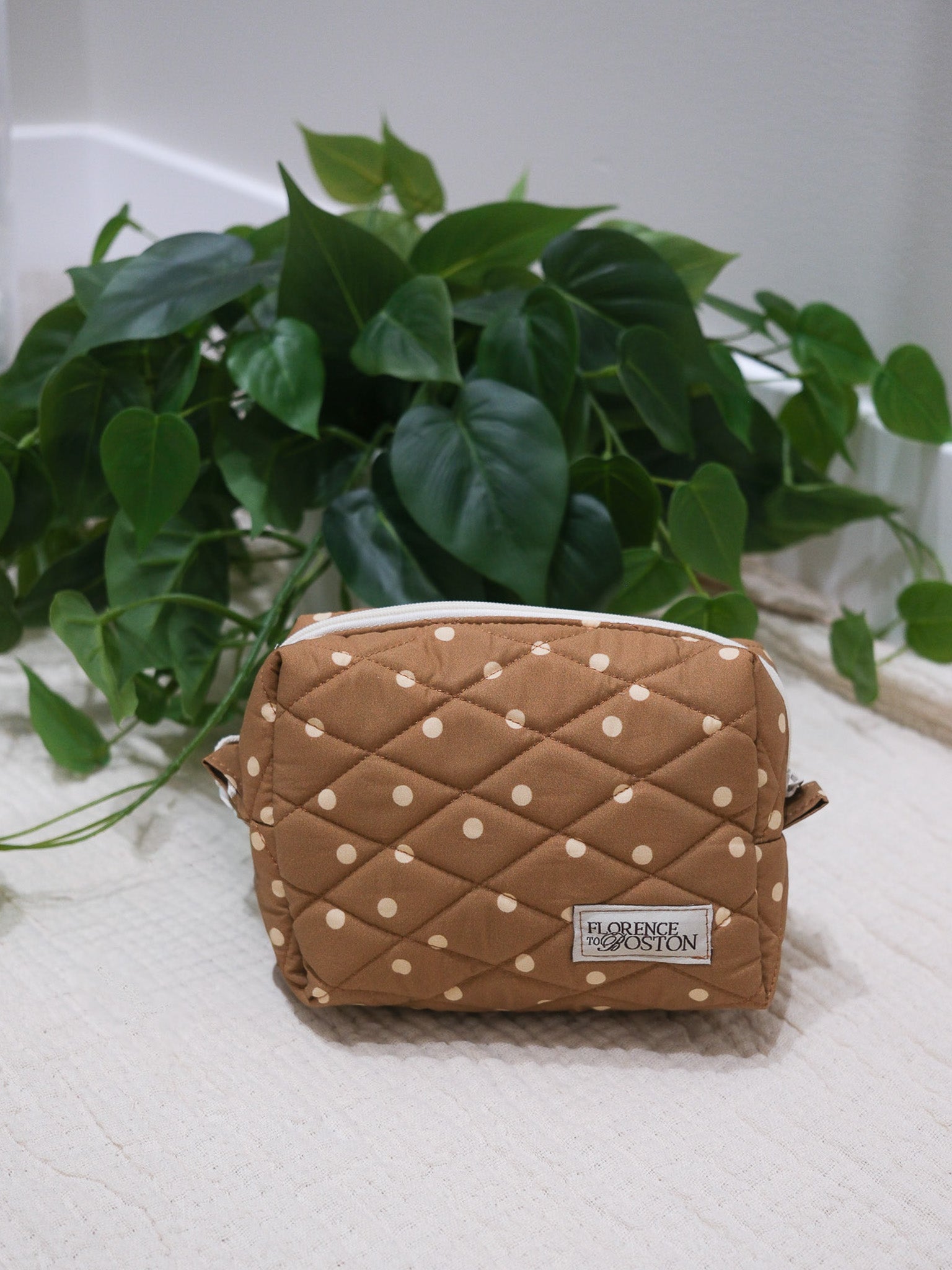Carmel Sprinkle | Medium Camera Pouch