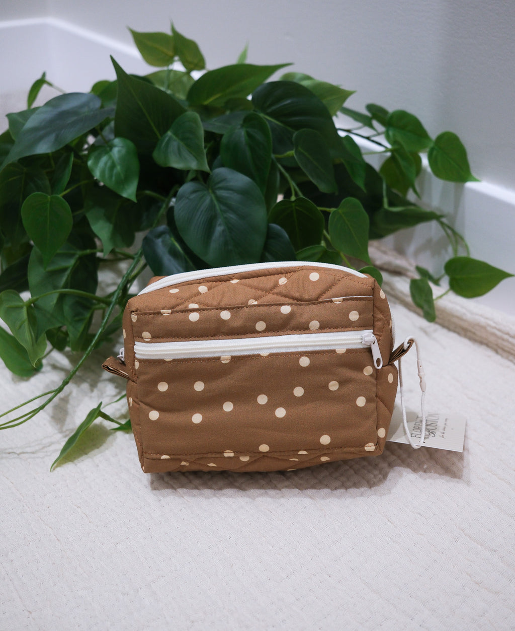 Carmel Sprinkle | Medium Camera Pouch