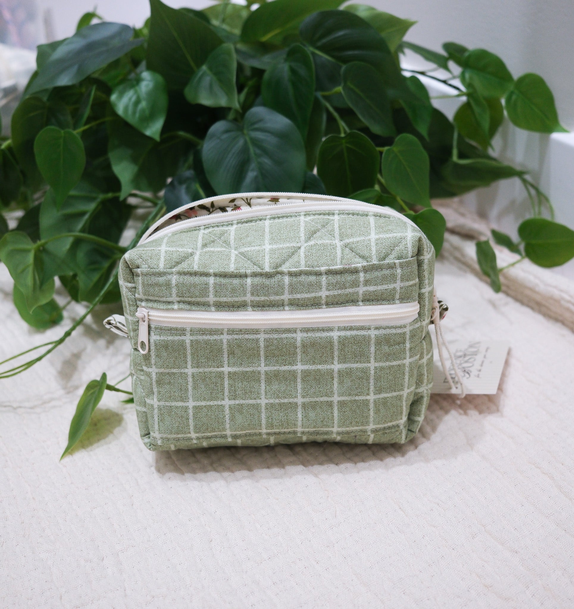 Wasabi | Medium Camera Pouch