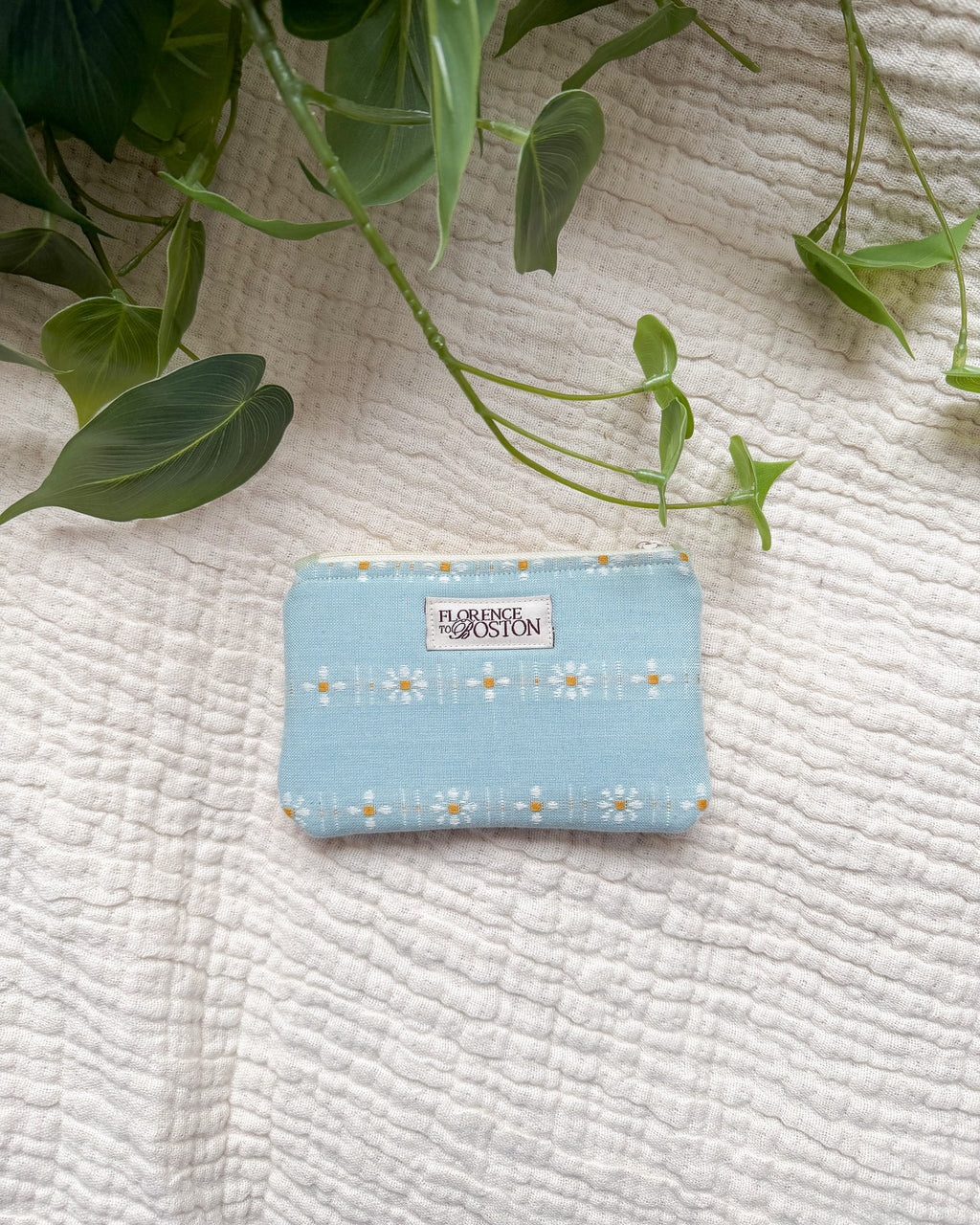 Droplet Daisies | Bebe Zip Pouch