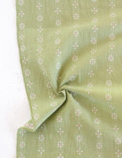 Celadon Daisies | E-Reader Quilted Sleeve